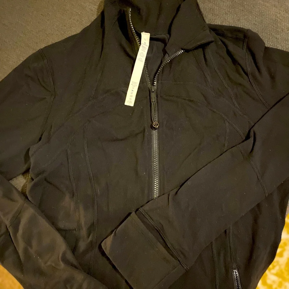 Lululemon Define Jacket - Picture 1 of 5